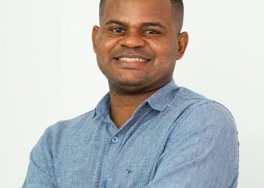 Ex-jogador do Vasco da Gama e Botafogo, Adriel Pajé é eleito vereador de Linhares