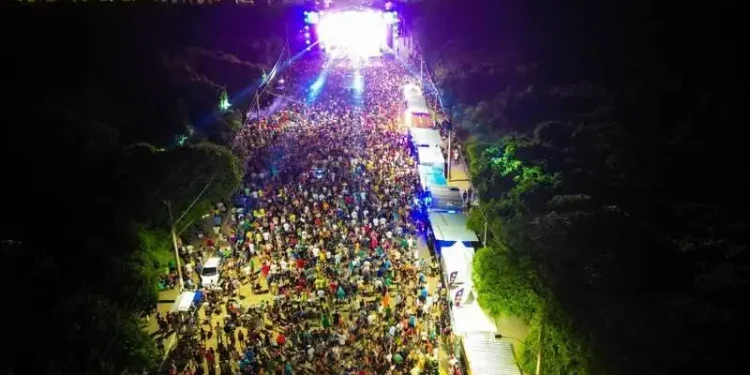 Carnaval 2025: Prefeitura de Linhares divulga programação para Pontal, Regência e Povoação