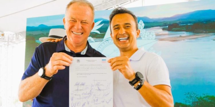Governador Casagrande e prefeito Lucas anunciam investimentos e Regularização Fundiária em Regência e Povoação