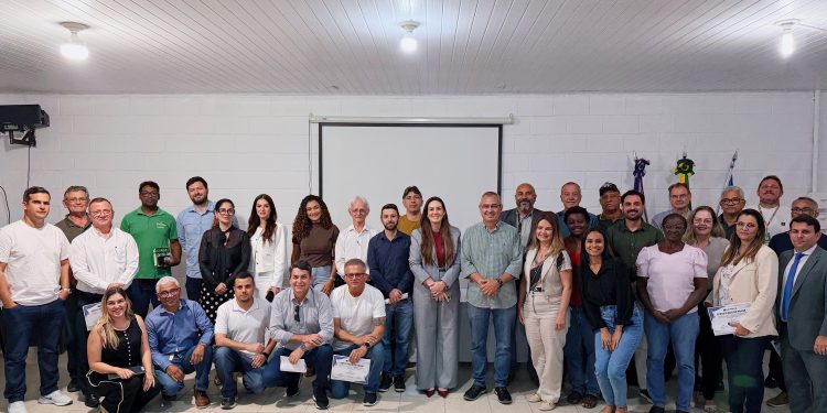 Prefeitura de São Mateus empossa novos membros do Conselho de Cidades