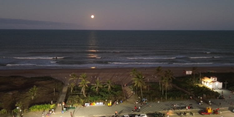 Prefeitura anuncia reforço na iluminação do calçadão de Guriri