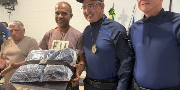 Guarda Municipal de São Mateus recebe novo fardamento após 15 anos