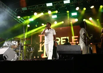 Guriri recebe show gratuito de Pele Morena nesta quarta (7)