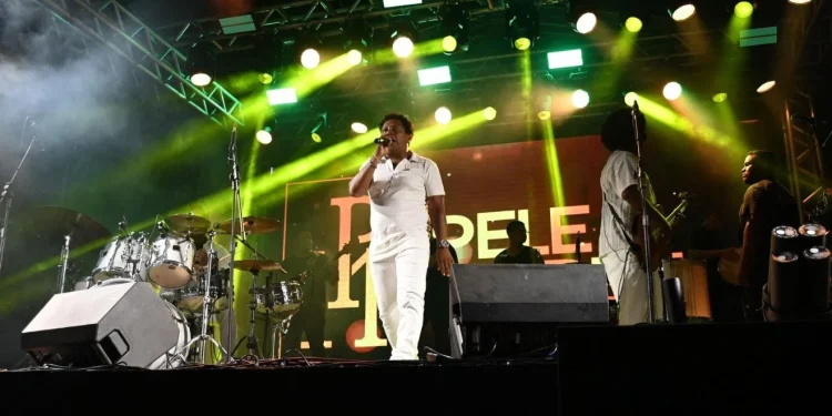 Guriri recebe show gratuito de Pele Morena nesta quarta (7)