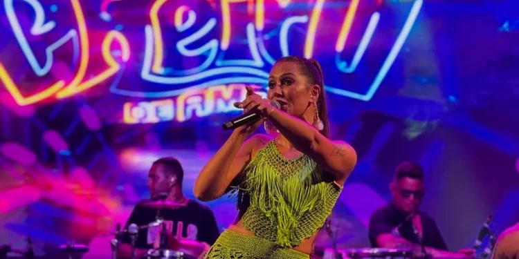 Banda Cheiro de Amor faz show gratuito neste sábado (24) em Guriri