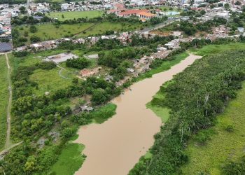 Prefeitura de São Mateus monitora nível do rio Cricaré e presta assistência às famílias desalojadas