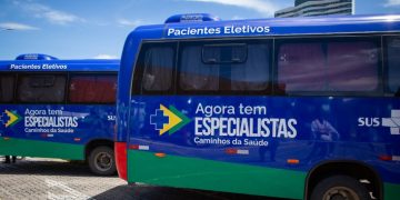 Linhares recebe van moderna e acessível para transporte de pacientes da saúde
