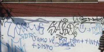 Pichação passa a ser infração administrativa em Linhares após aprovação unânime na Câmara
