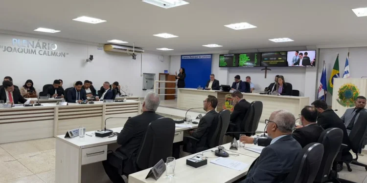 Câmara de Linhares aprova ampliação de profissionais para educação inclusiva