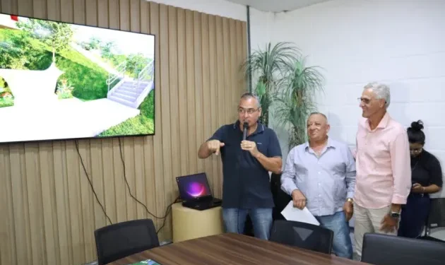 Marcus Batista lança edital para contratação das obras de macrodrenagem e urbanização no córrego do bairro Vila Nova
