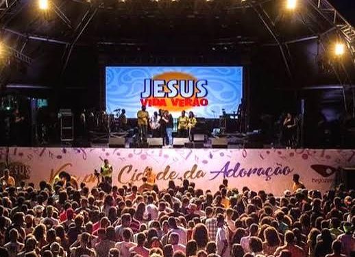 Prefeito de Linhares confirma data de realização do Jesus Vida Verão