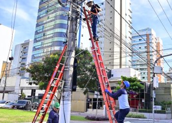 Ação de retirada de fios inutilizados será retomada neste domingo (30) no bairro Interlagos