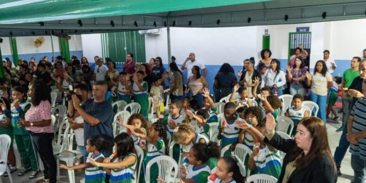 Prefeitura de São Mateus reinaugura Escola “Lilazina Gomes de Souza”